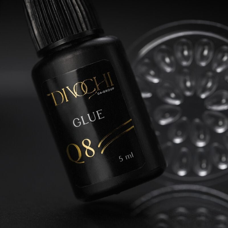 Клей чорний "Q8", DIVOCHI, 5мл